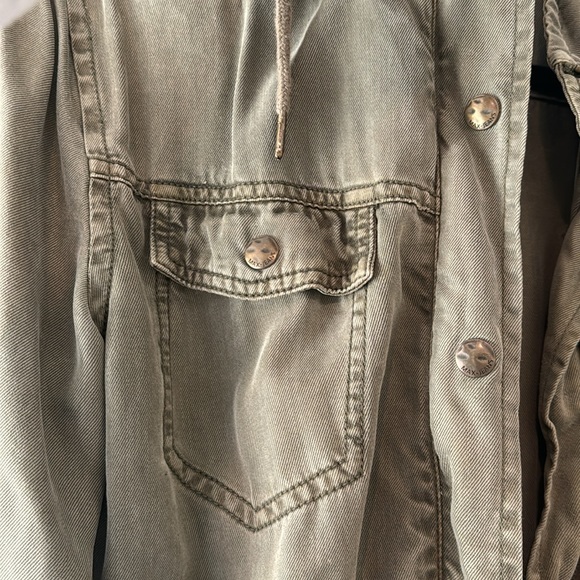 Max Jeans Utility Jacket - Picture 2 of 3